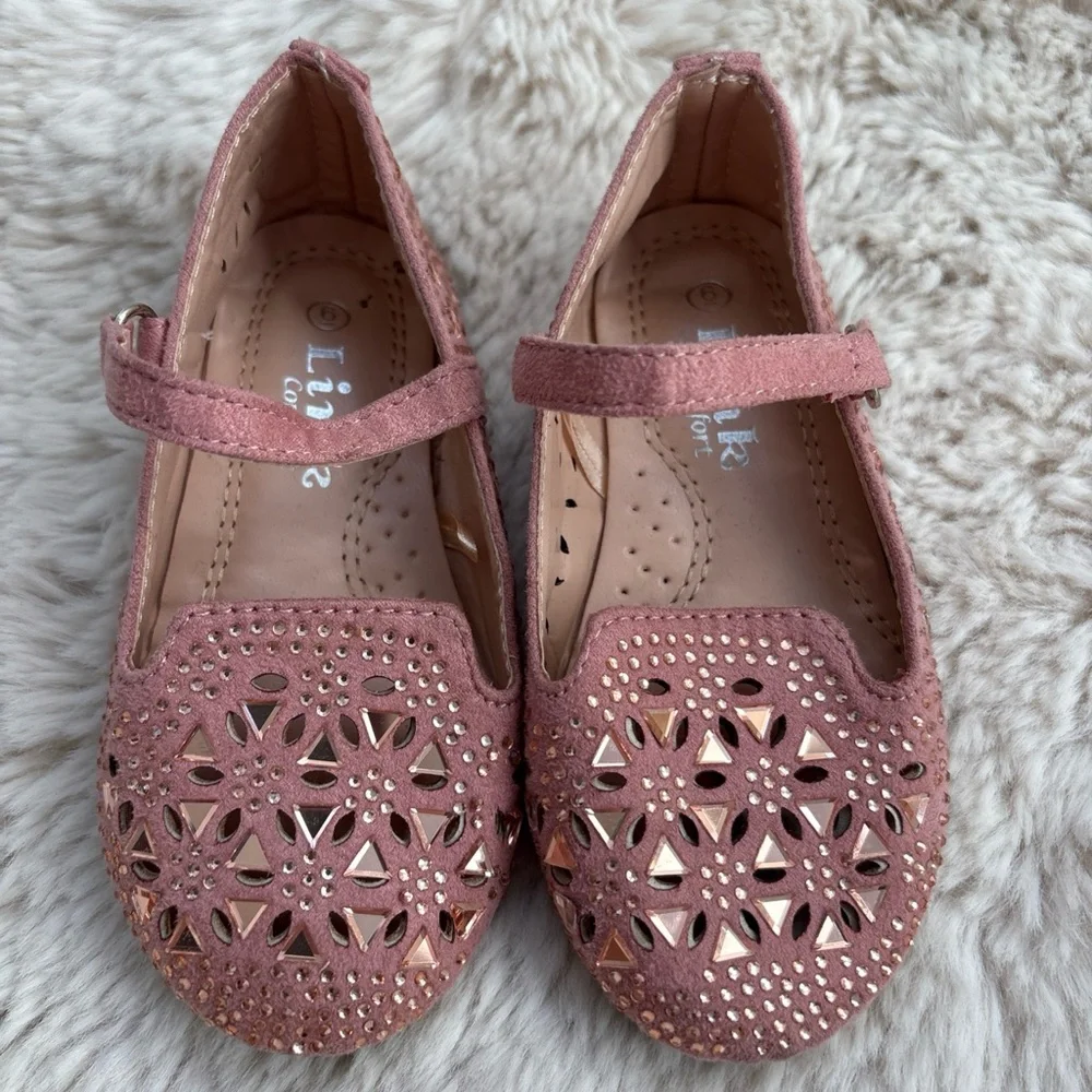 Girls Pink Dress Shoes With Rhinestones Size 6